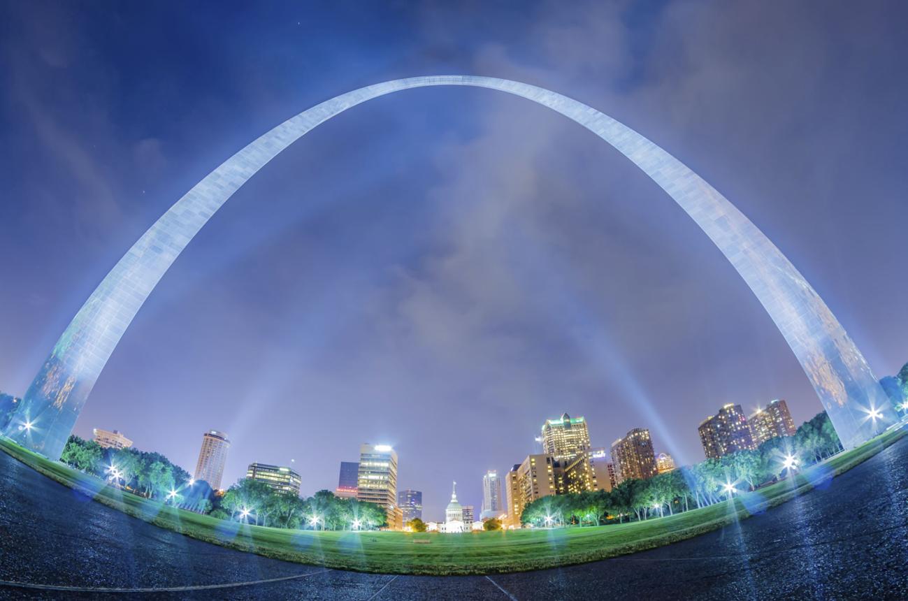 Gateway Arch with St. Louis skyline along the Mississippi River