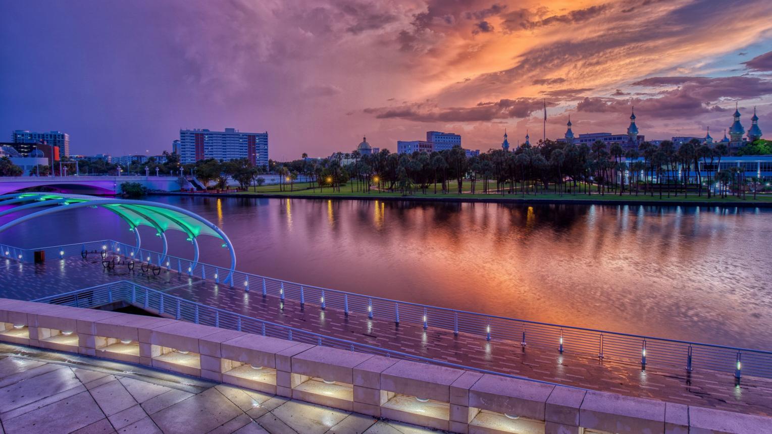 Tampa Riverwalk Tampa Riverwalk