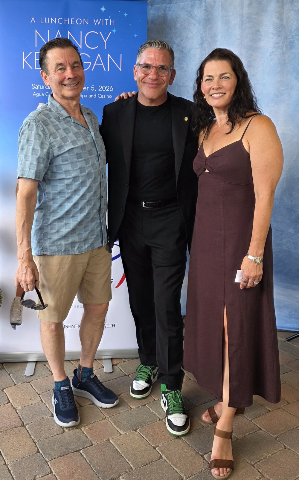 magician-zach-waldman-nancy-kerrigan-randy-gardner Magician Zach Waldman with Randy Gardner and Nancy Kerrigan at a private event in Rancho Mirage